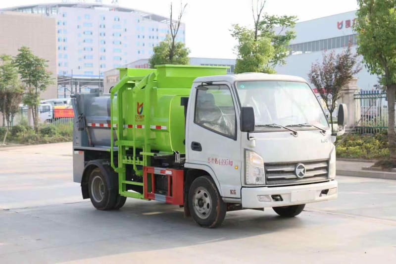 國(guó)六凱馬餐廚垃圾車