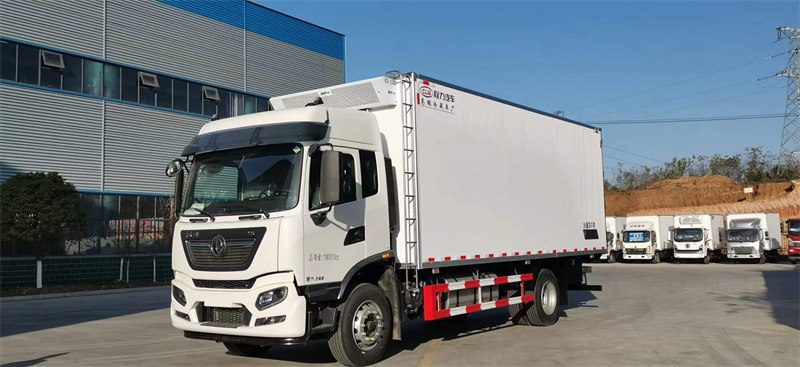 6.8米冷藏車國六東風天錦KR260馬力