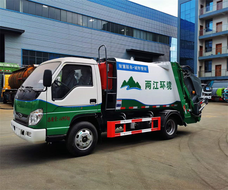 程力5方壓縮垃圾車廠家