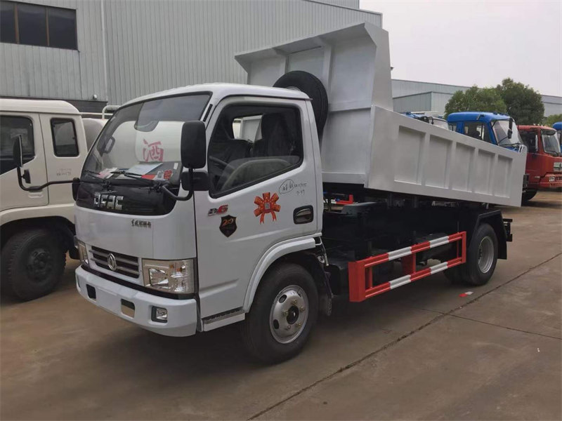 東風自卸式垃圾車軸距3308