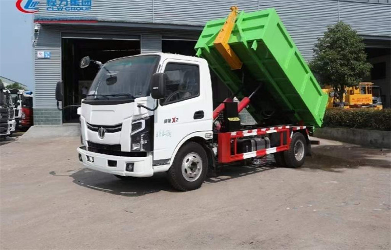 勾臂垃圾車生產(chǎn)廠家直銷