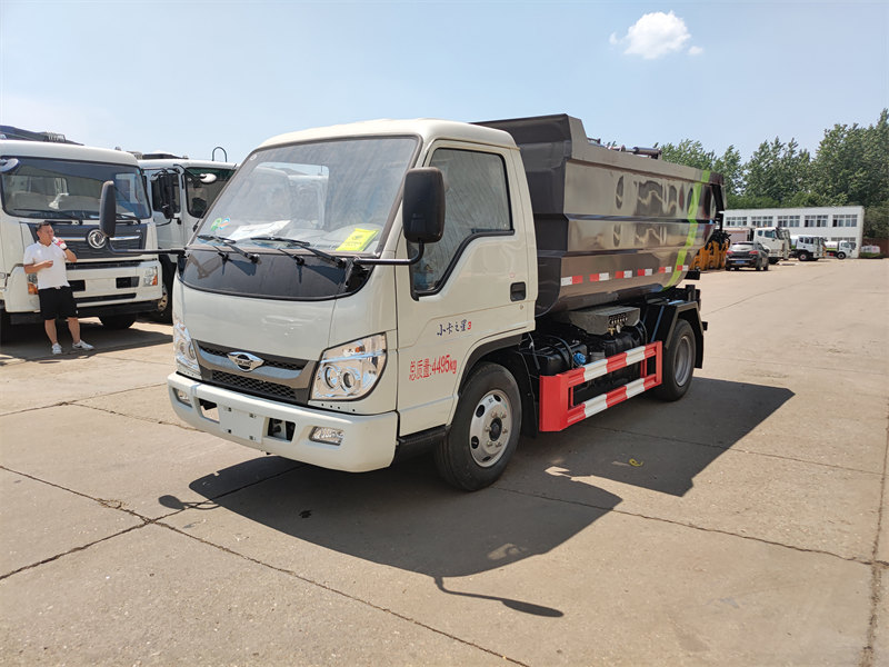 4方小卡之星3無(wú)泄露垃圾車(chē)廠家直賣(mài)