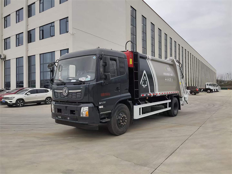 東風(fēng)天錦后裝壓縮式垃圾車北京色現(xiàn)車
