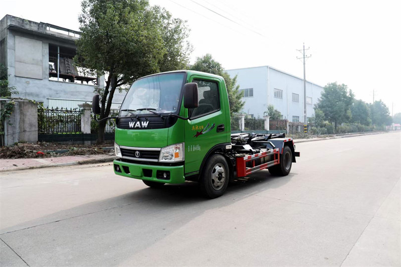 藍(lán)牌車廂可卸式垃圾車多少錢