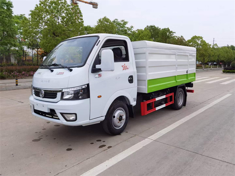 東風(fēng)密閉式桶裝垃圾車現(xiàn)車9.68萬(wàn)元