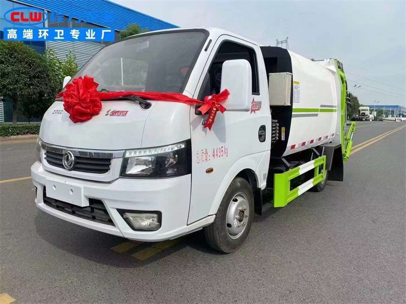 東風(fēng)途逸壓縮垃圾車周末發(fā)車