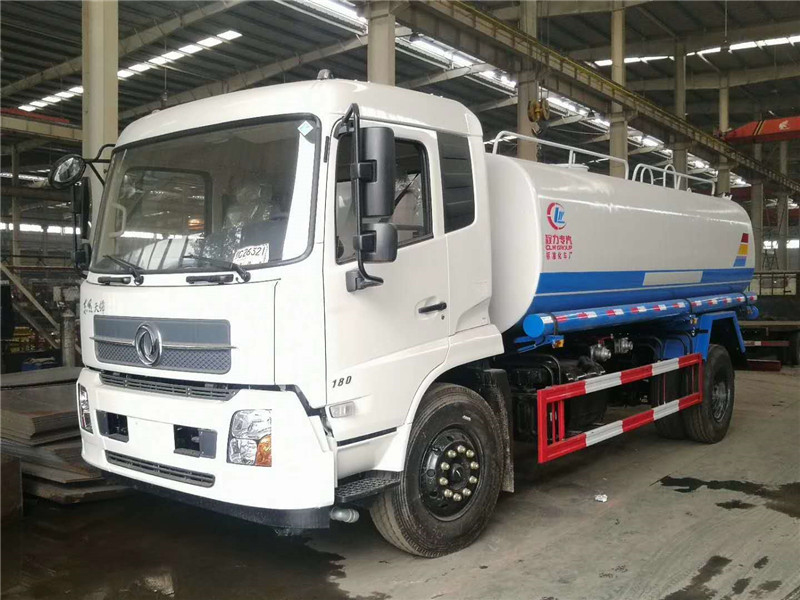 16方東風(fēng)天錦灑水車報價